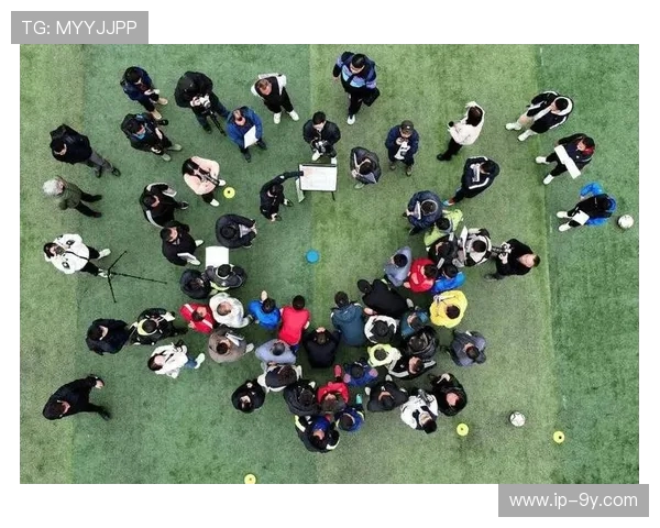 以校园早训足球为核心打造学生全面发展与青春活力融合的新模式