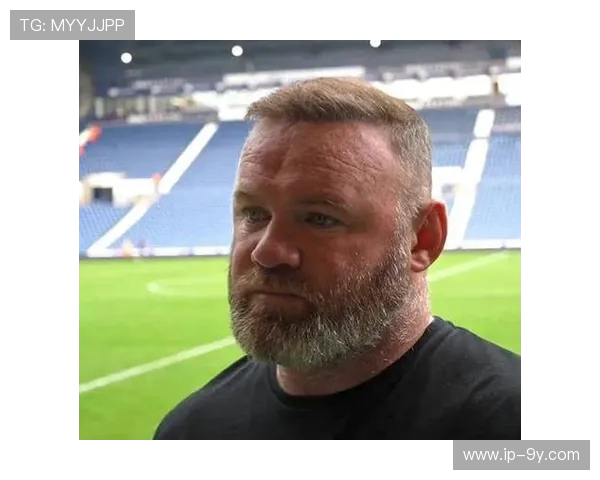 足球运动员津明的成长历程与职业生涯概述